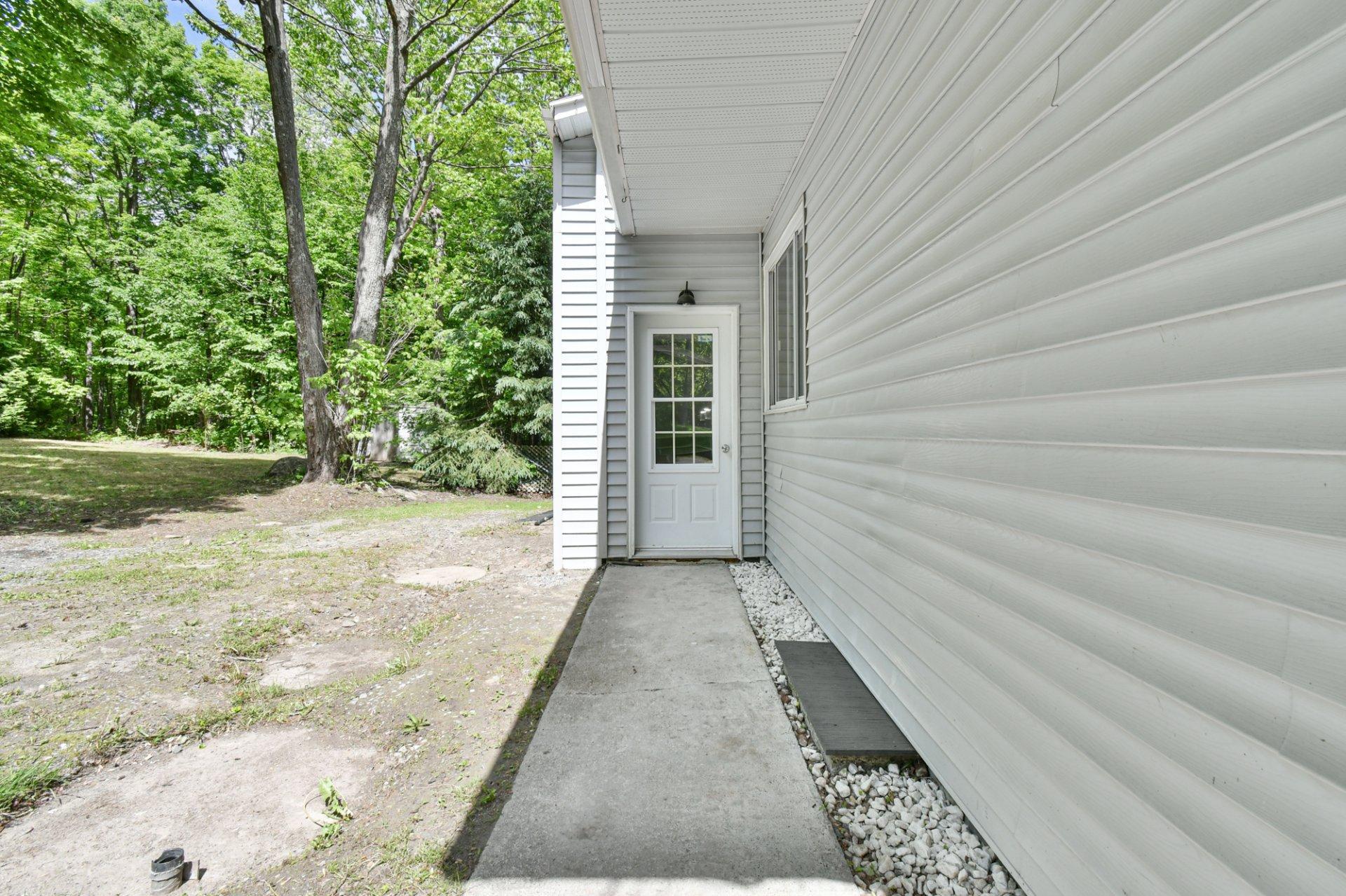 









1769


Rue des Canaris

,
Sainte-Julienne,




QC
J0K2T0


