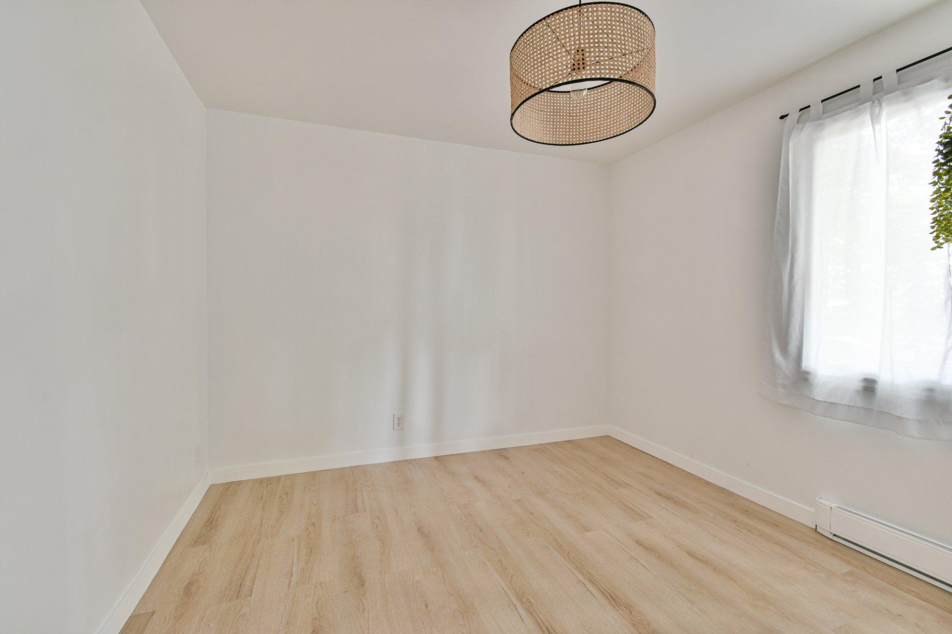 









1769


Rue des Canaris

,
Sainte-Julienne,




QC
J0K2T0

