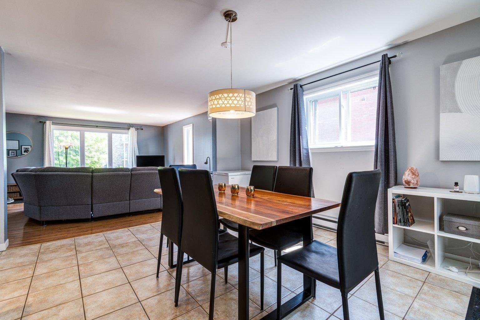 









477


Rue Léocadie-Bourgeois

,
Nicolet,




QC
J3T1X1

