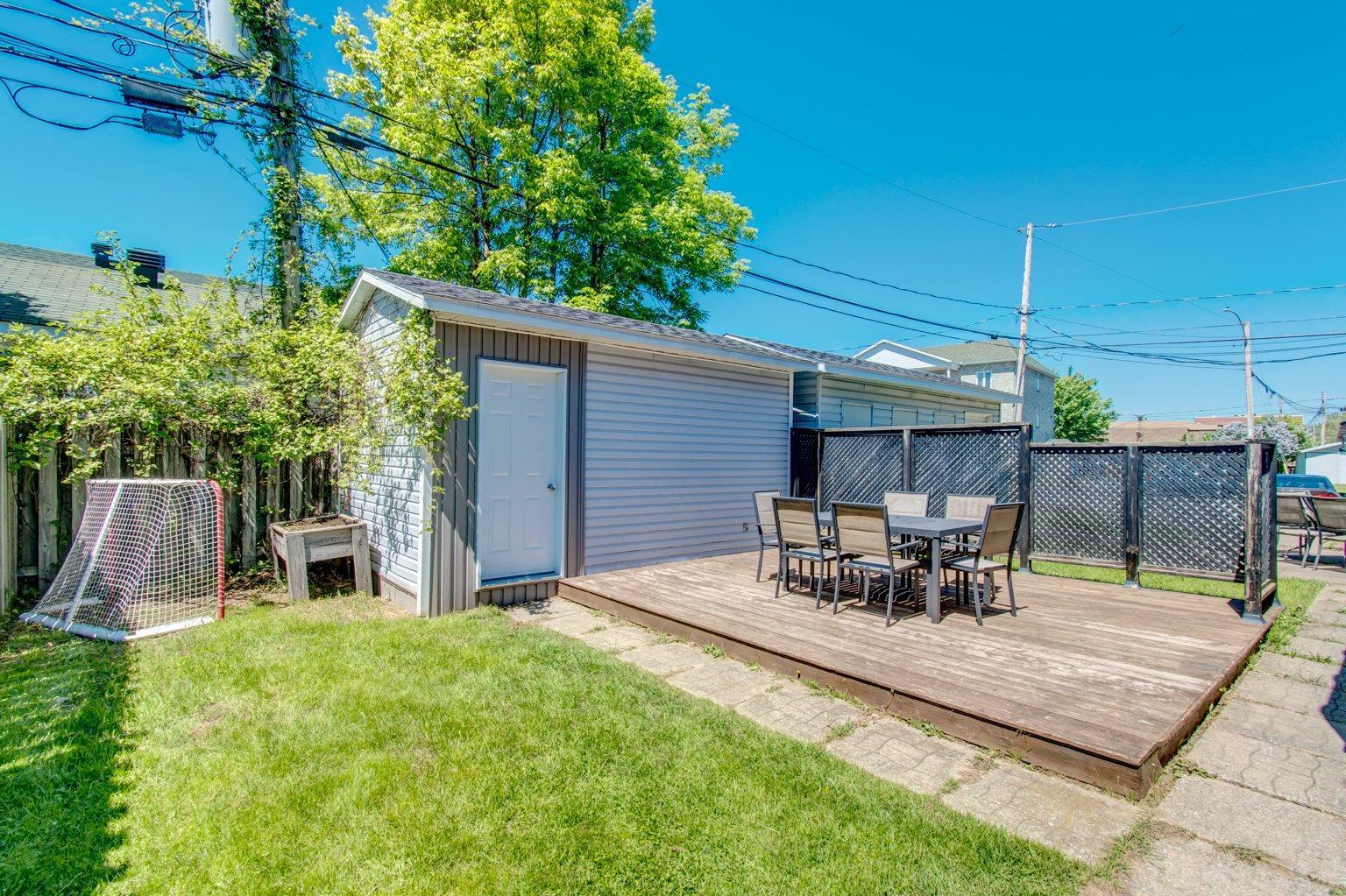 









477


Rue Léocadie-Bourgeois

,
Nicolet,




QC
J3T1X1

