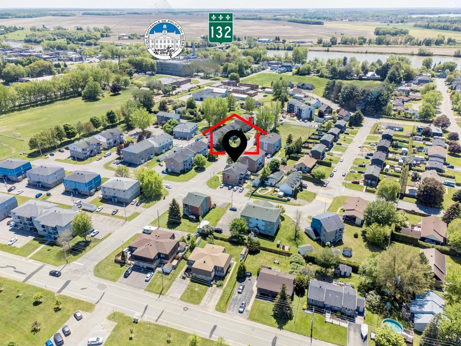









477


Rue Léocadie-Bourgeois

,
Nicolet,




QC
J3T1X1

