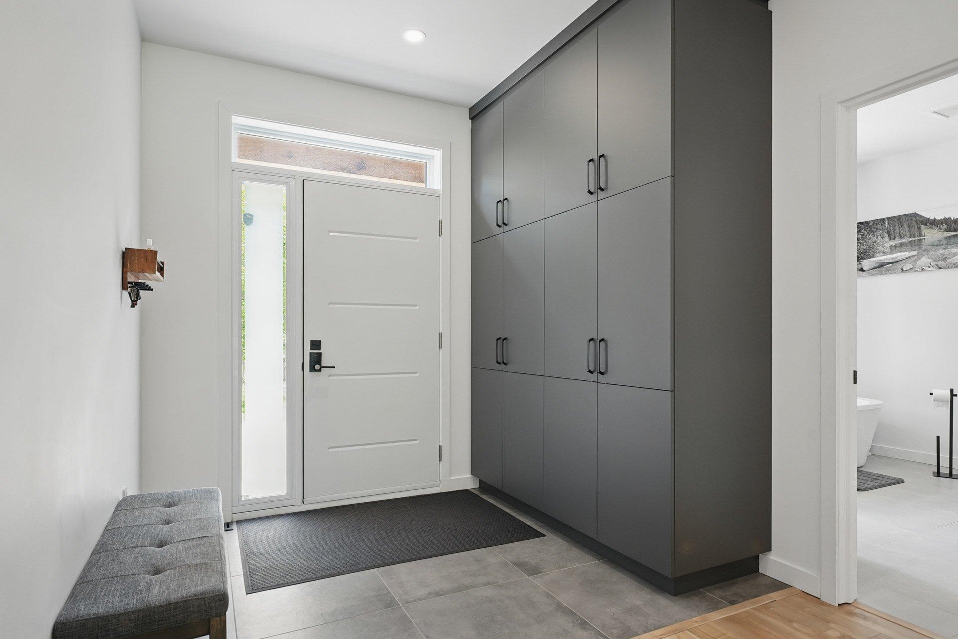 









61


Ch. du Marécage

,
Val-des-Monts,




QC
J8N4J5

