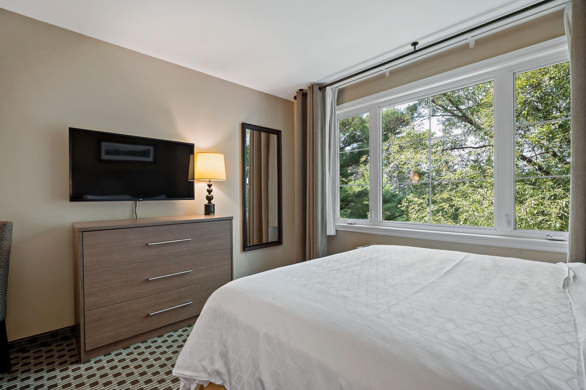 









160


Ch. du Curé-Deslauriers

, 231-232,
Mont-Tremblant,




QC
J8E1T1


