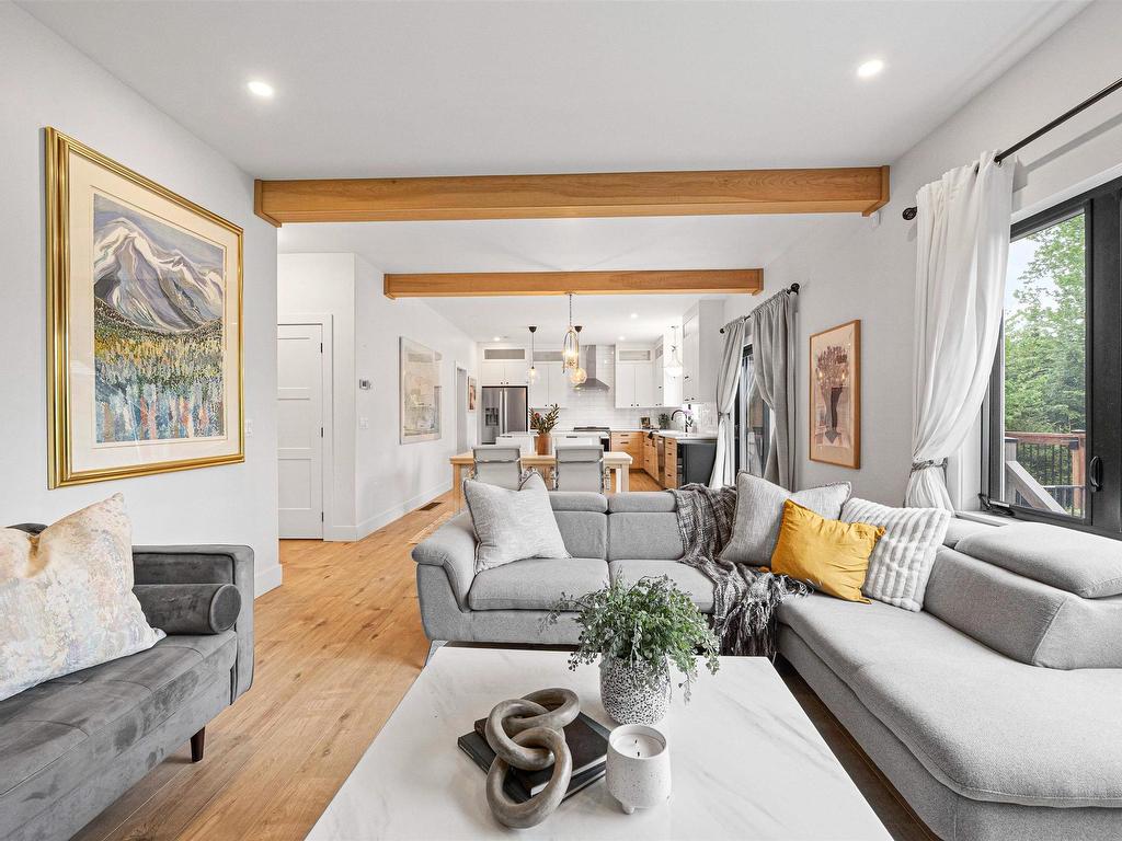 












456 Magenta Drive

,
Middle Sackville,




NS
B4E 0M7

