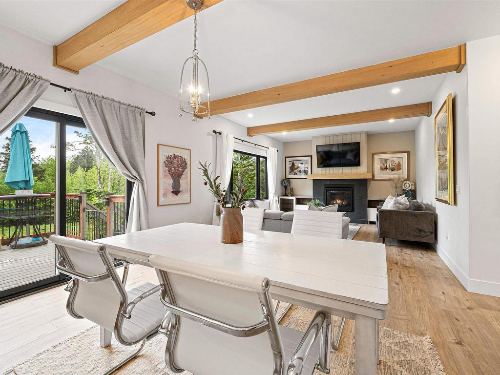 












456 Magenta Drive

,
Middle Sackville,




NS
B4E 0M7

