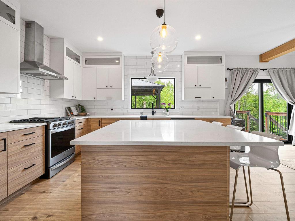 












456 Magenta Drive

,
Middle Sackville,




NS
B4E 0M7

