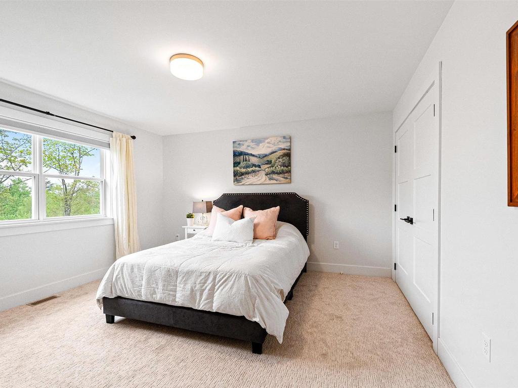 












456 Magenta Drive

,
Middle Sackville,




NS
B4E 0M7

