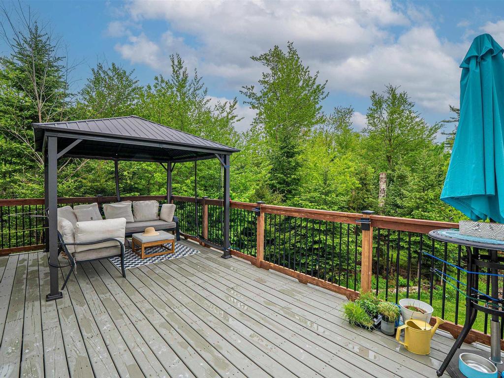 












456 Magenta Drive

,
Middle Sackville,




NS
B4E 0M7

