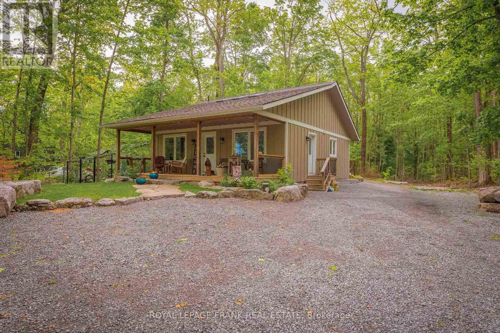 












24 TED'S LANE

,
Trent Lakes,




Ontario
K0L1J0

