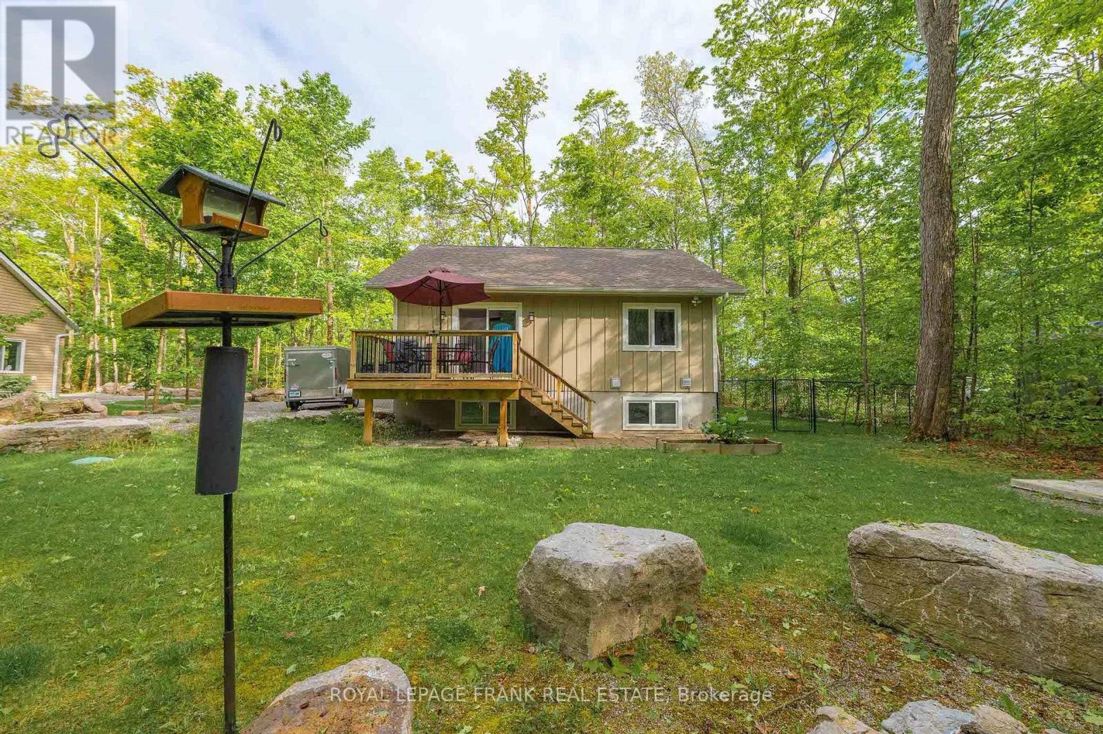












24 TED'S LANE

,
Trent Lakes,




Ontario
K0L1J0


