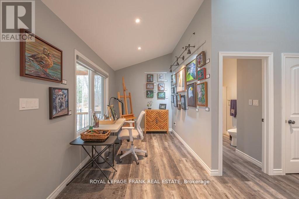 












24 TED'S LANE

,
Trent Lakes,




Ontario
K0L1J0

