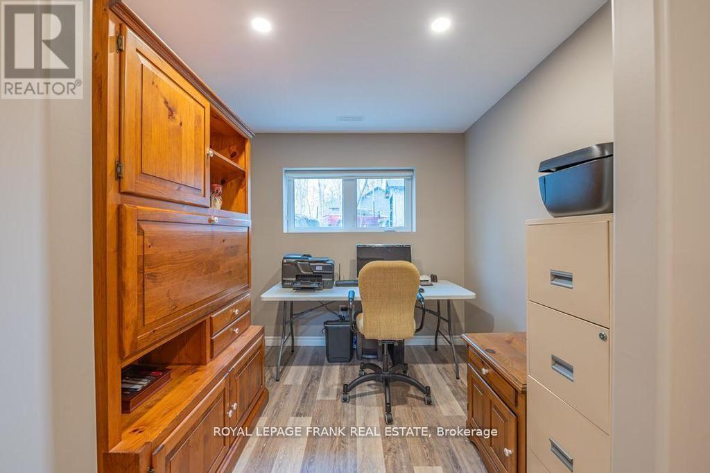 












24 TED'S LANE

,
Trent Lakes,




Ontario
K0L1J0

