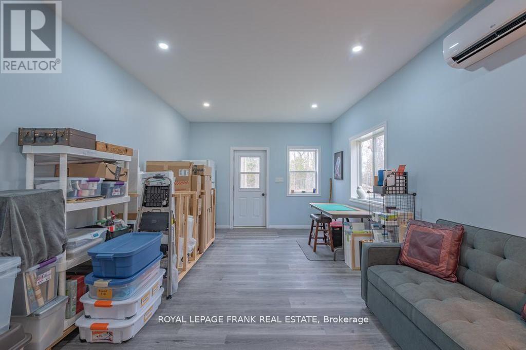 












24 TED'S LANE

,
Trent Lakes,




Ontario
K0L1J0

