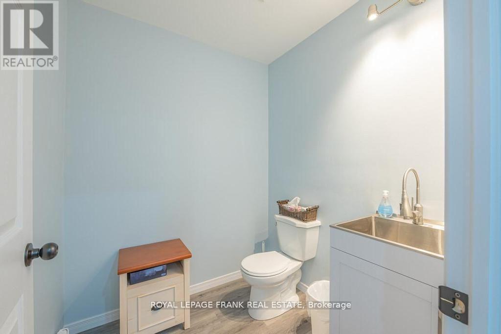 












24 TED'S LANE

,
Trent Lakes,




Ontario
K0L1J0

