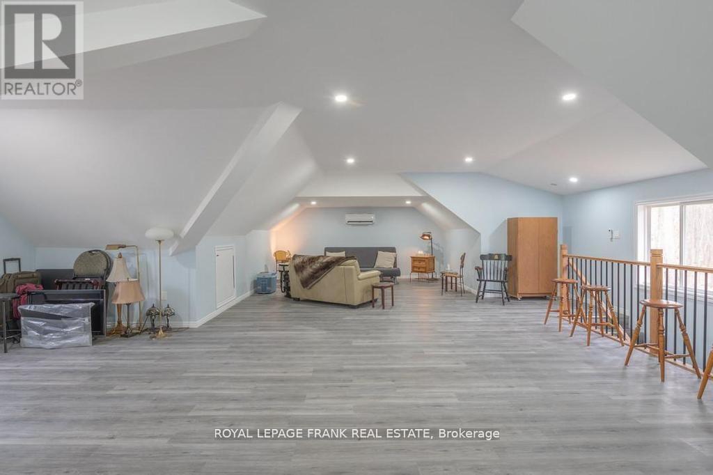












24 TED'S LANE

,
Trent Lakes,




Ontario
K0L1J0

