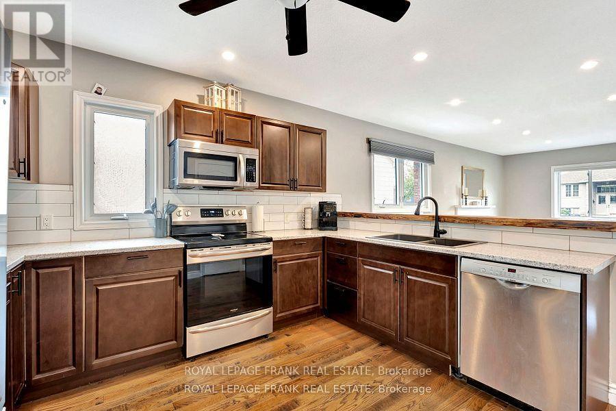 












107 FULTON STREET

,
Brantford,




Ontario
N3R4E9

