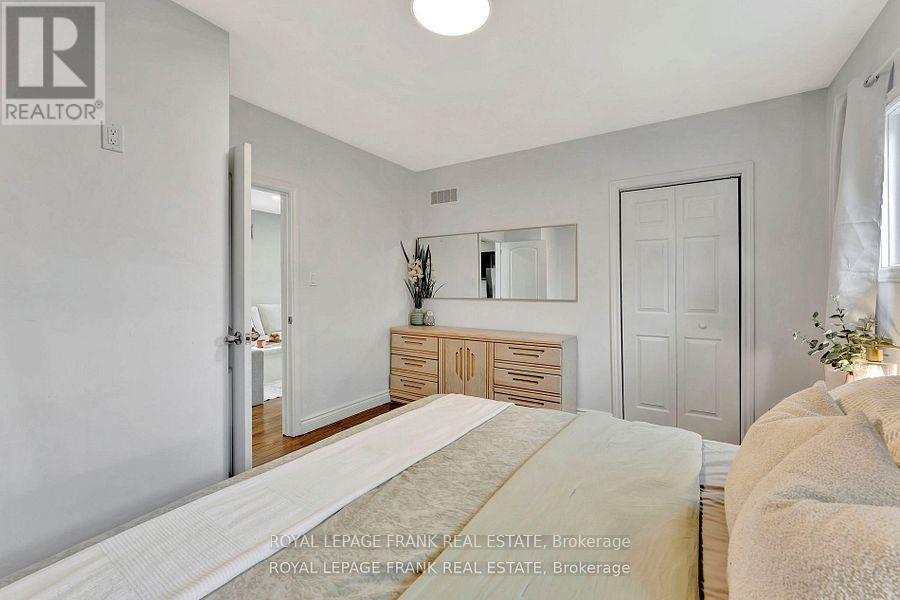 












107 FULTON STREET

,
Brantford,




Ontario
N3R4E9

