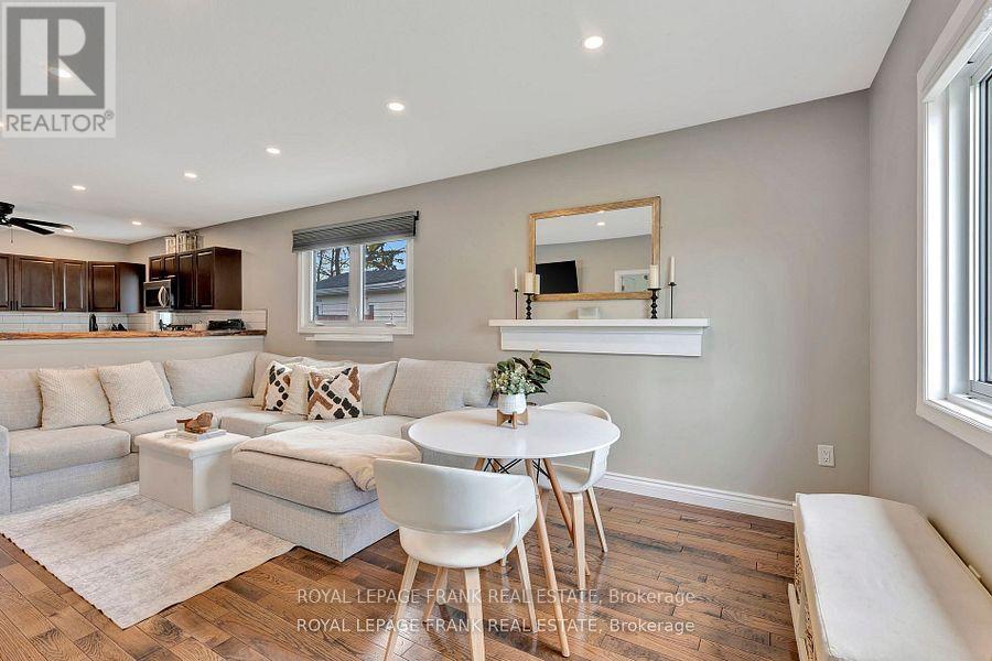












107 FULTON STREET

,
Brantford,




Ontario
N3R4E9

