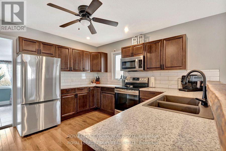 












107 FULTON STREET

,
Brantford,




Ontario
N3R4E9

