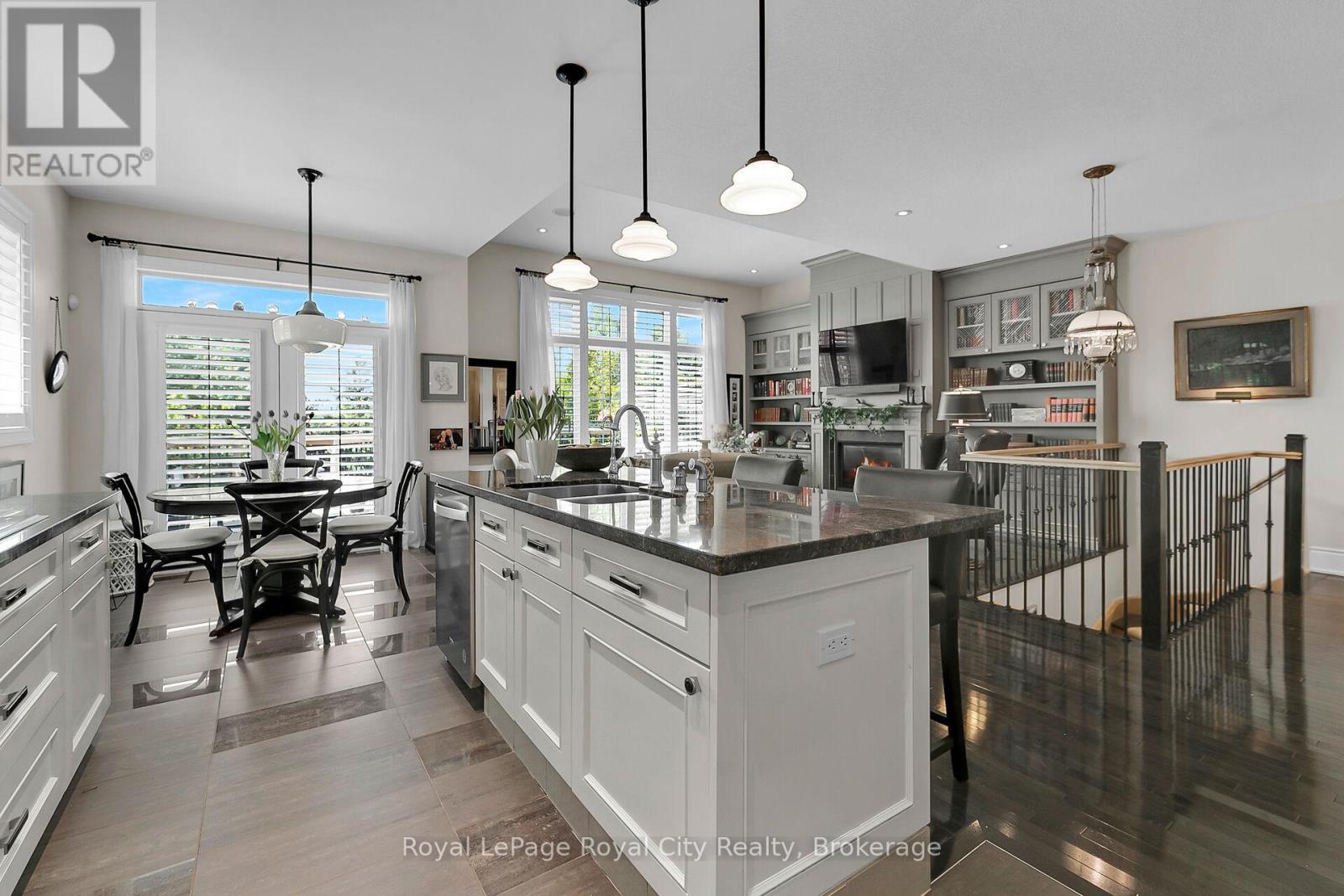 












54 ABERFOYLE MILL CRESCENT

,
Puslinch (Aberfoyle),




Ontario
N1H6H9

