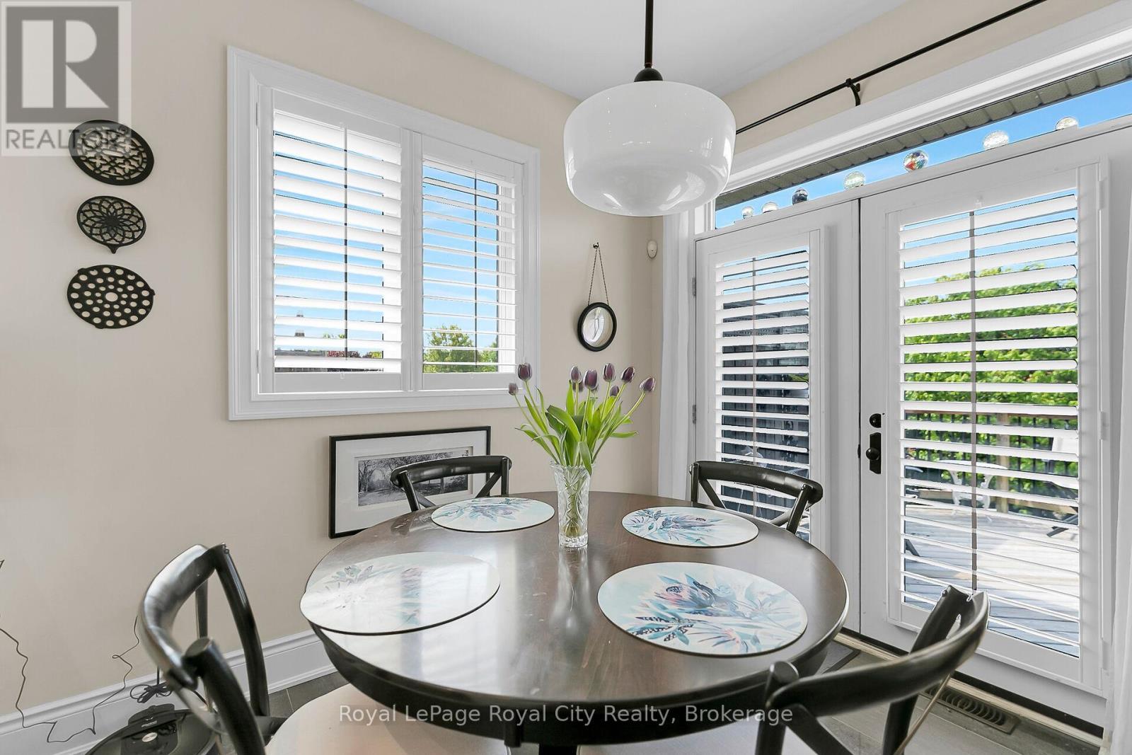 












54 ABERFOYLE MILL CRESCENT

,
Puslinch (Aberfoyle),




Ontario
N1H6H9

