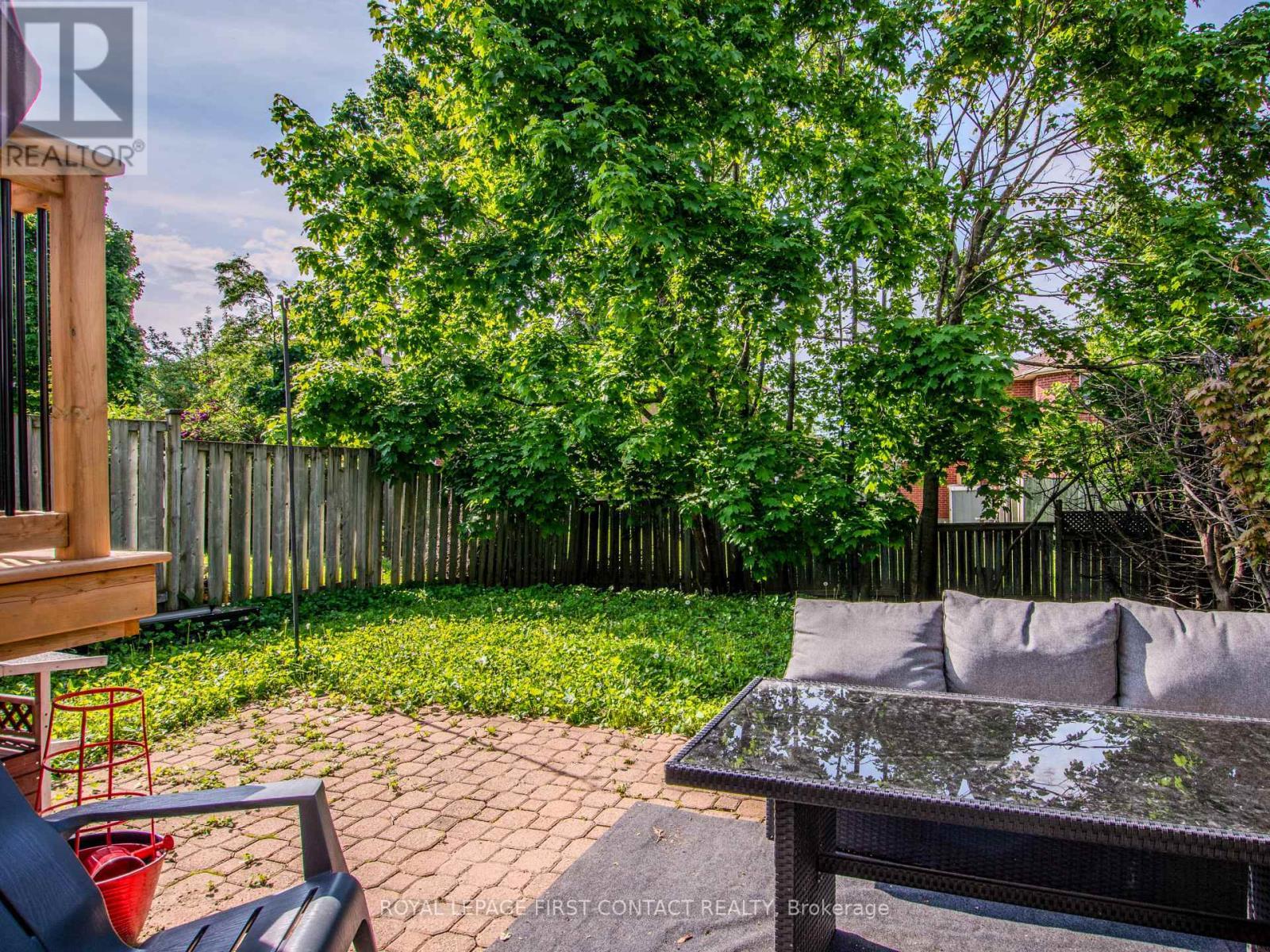 












102 FERGUSON DRIVE

,
Barrie,




Ontario
L4N7E5


