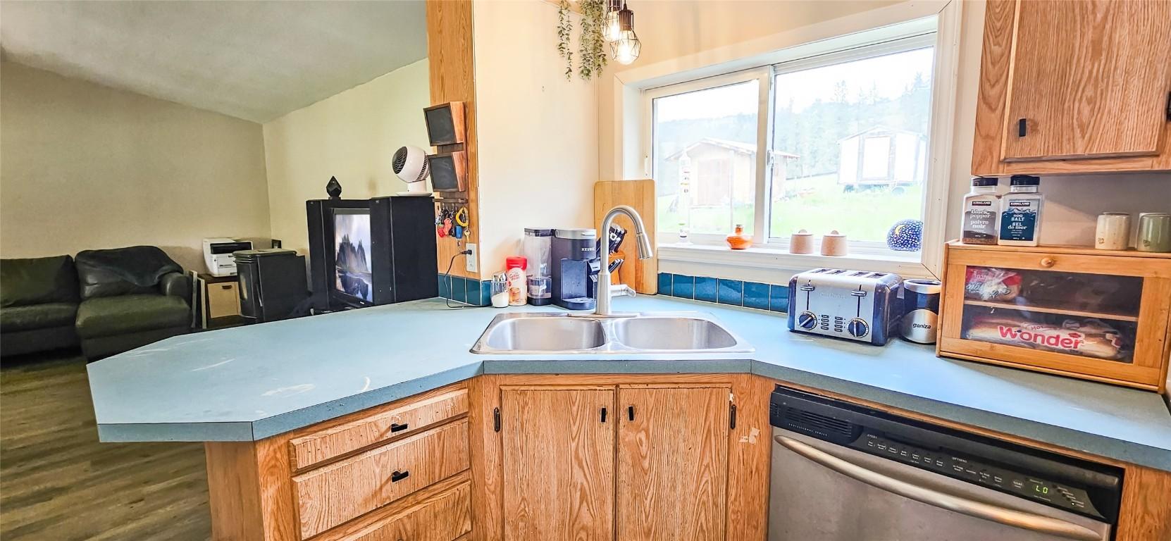 









1665


Peacock

Road,
Rock Creek,




BC
V0H 1Y0

