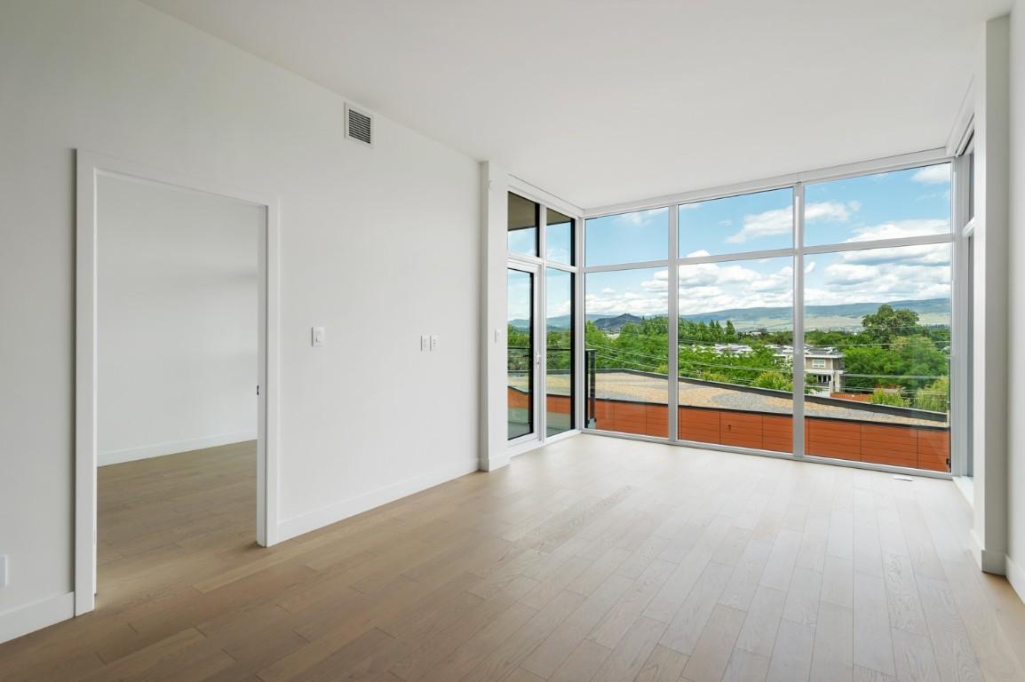









3409


Lakeshore

Road, 403,
Kelowna,




BC
V1W 0G6

