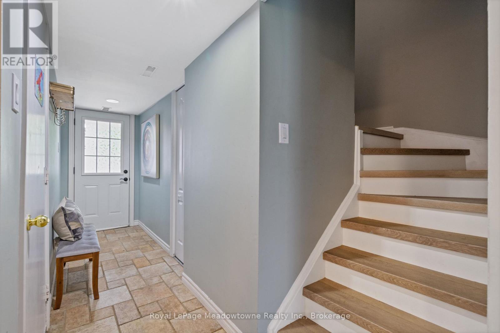 












73 - 2272 MOWAT AVENUE

,
Oakville (RO River Oaks),




Ontario
L6H5L8

