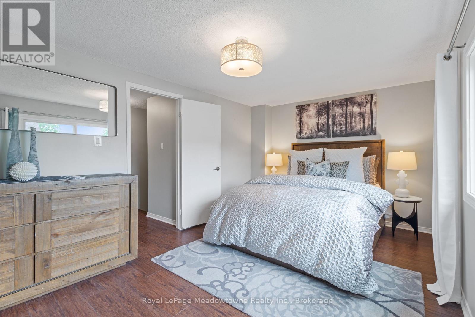 












73 - 2272 MOWAT AVENUE

,
Oakville (RO River Oaks),




Ontario
L6H5L8

