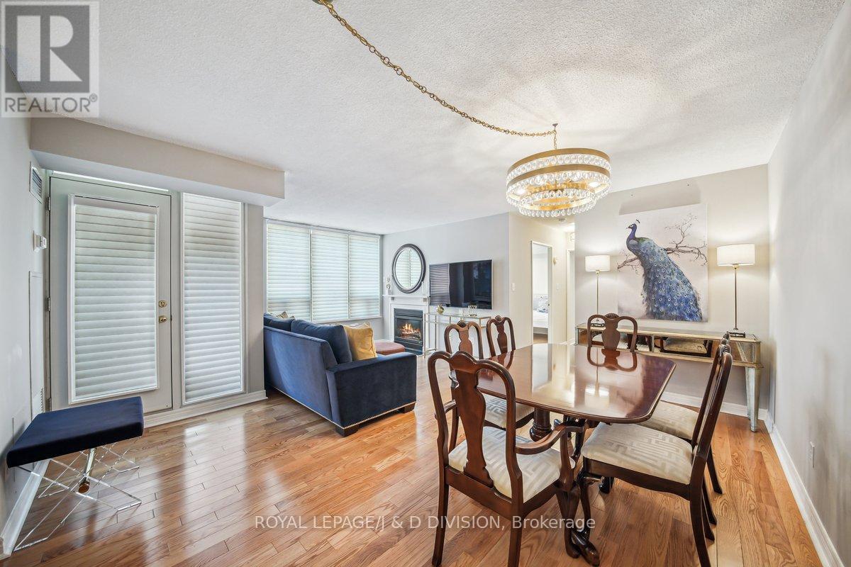 












206 - 35 MERTON STREET

,
Toronto,




Ontario
M4S3G4

