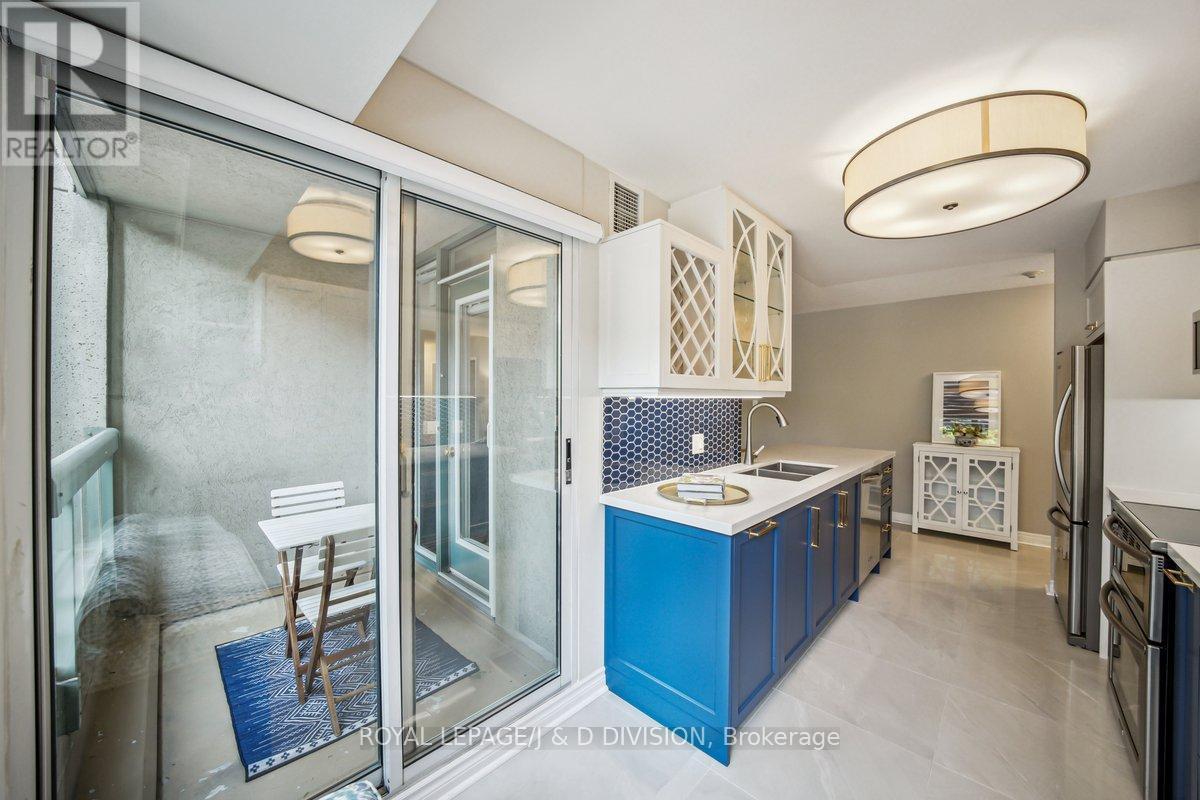 












206 - 35 MERTON STREET

,
Toronto,




Ontario
M4S3G4


