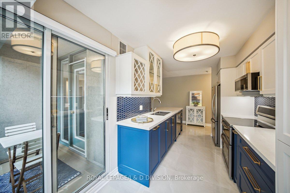 












206 - 35 MERTON STREET

,
Toronto,




Ontario
M4S3G4

