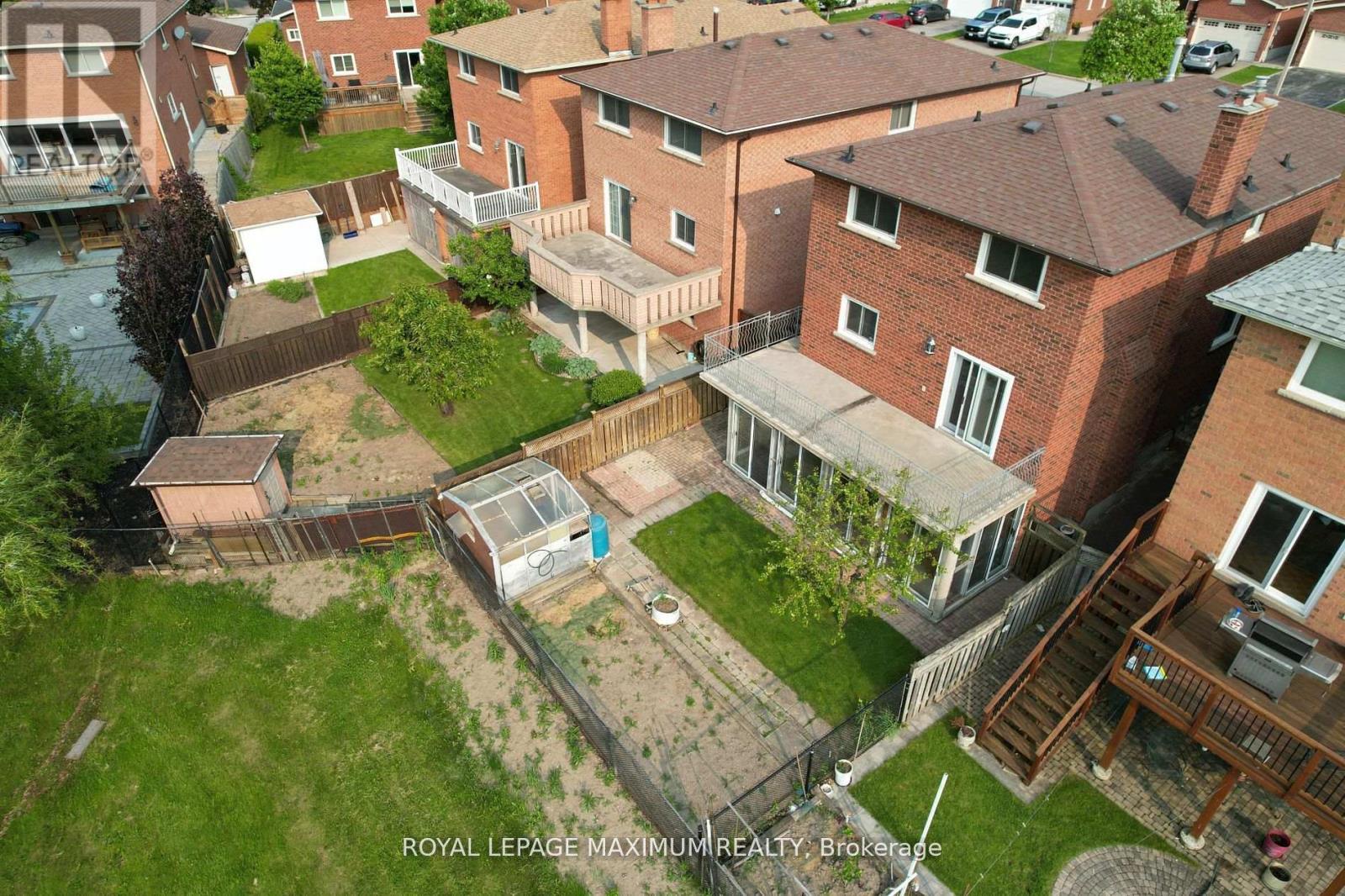 












131 KAISER DRIVE

,
Vaughan,




Ontario
L4L3V4

