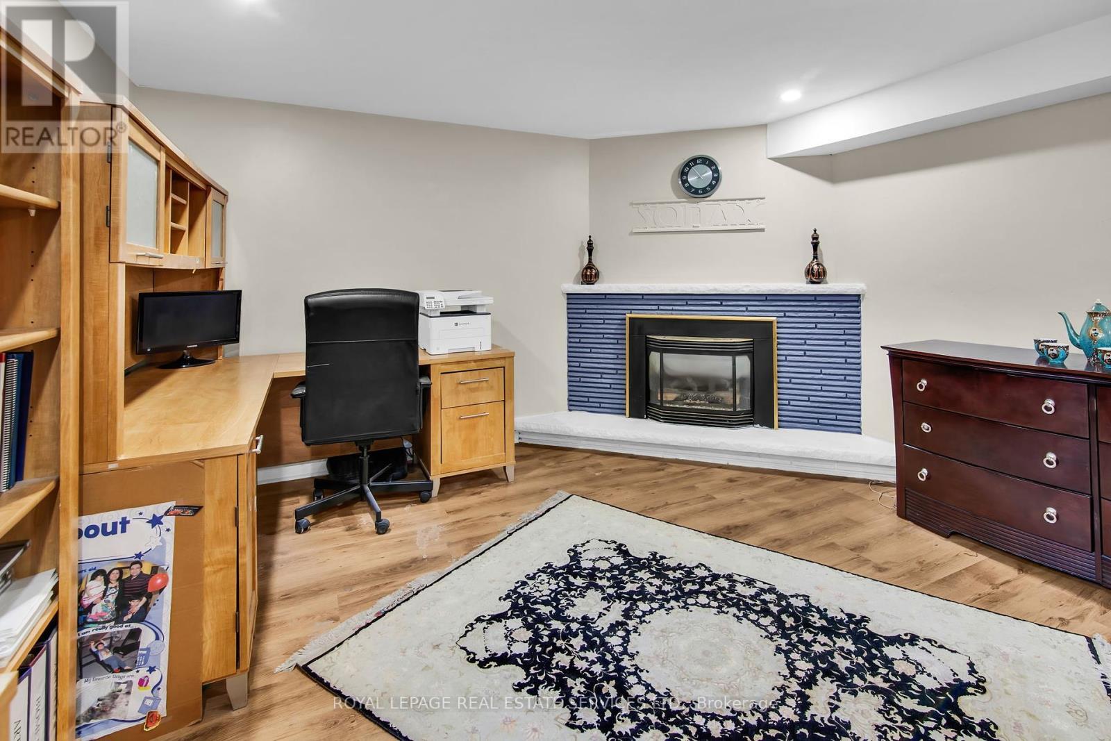 












1683 SHERWAY DRIVE

,
Mississauga,




Ontario
L4X1C8

