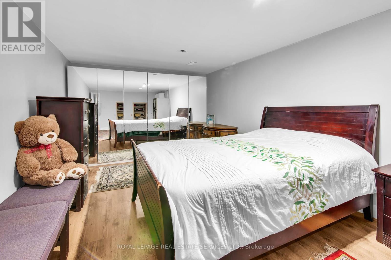












1683 SHERWAY DRIVE

,
Mississauga,




Ontario
L4X1C8

