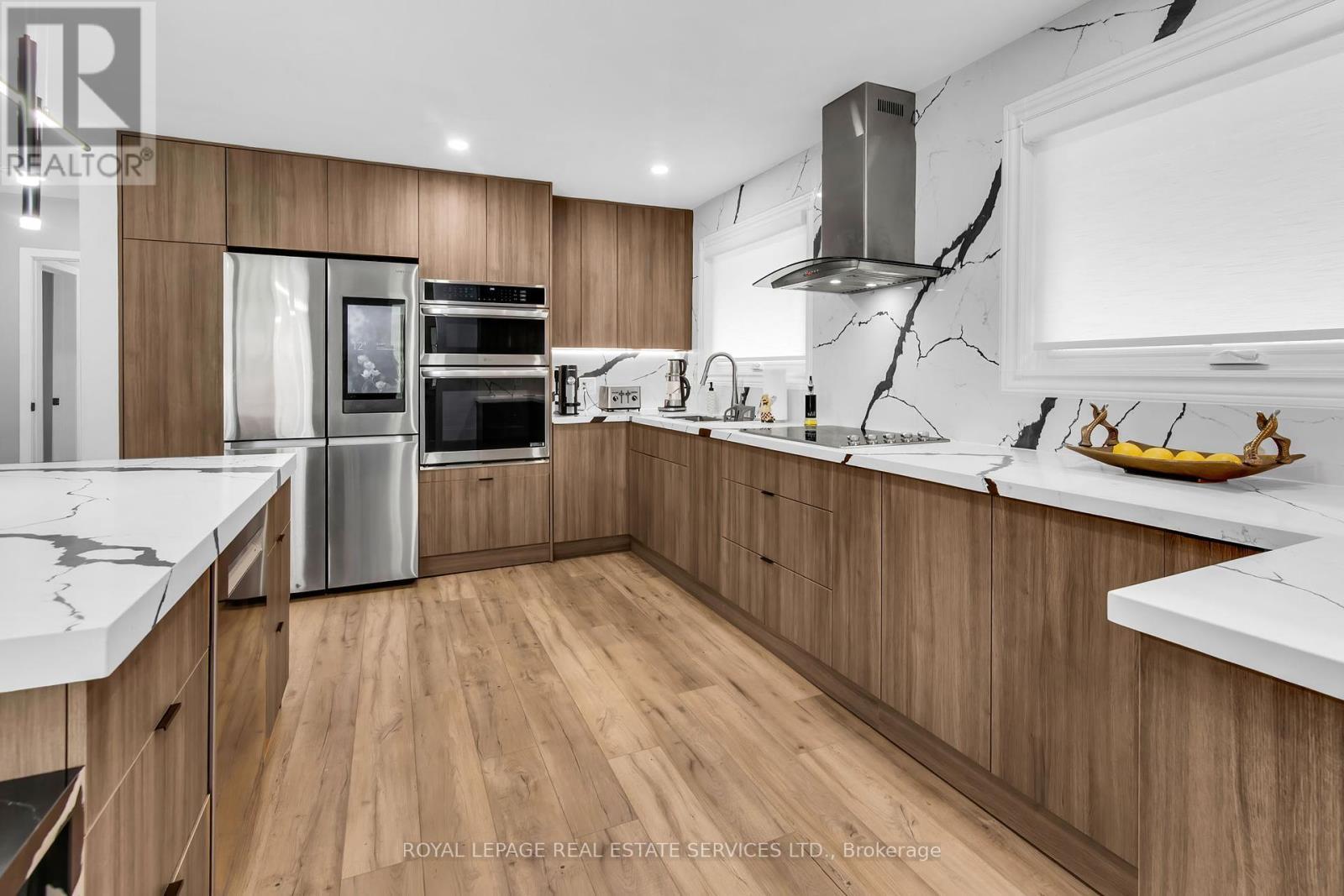 












1683 SHERWAY DRIVE

,
Mississauga,




Ontario
L4X1C8

