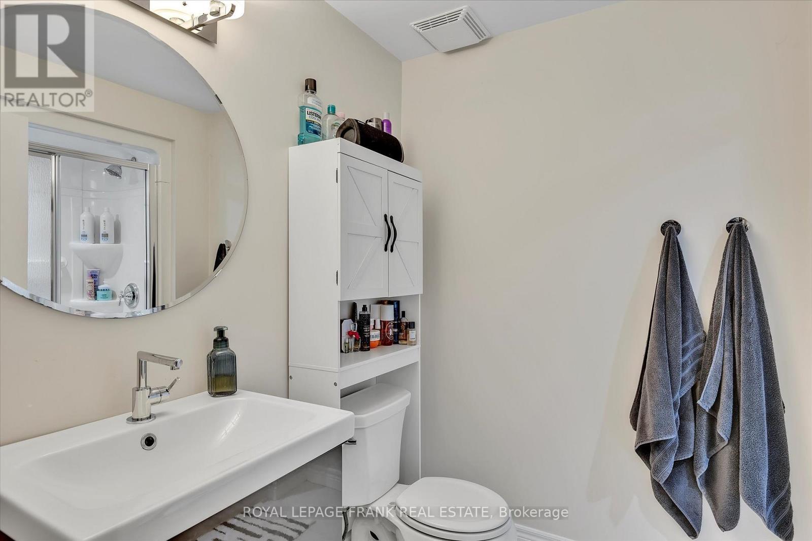 












1683 CHAMPLAIN DRIVE

,
Peterborough North (University Heights),




Ontario
K9L1W2

