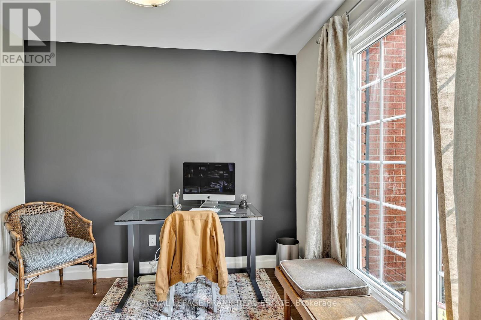 












1683 CHAMPLAIN DRIVE

,
Peterborough North (University Heights),




Ontario
K9L1W2

