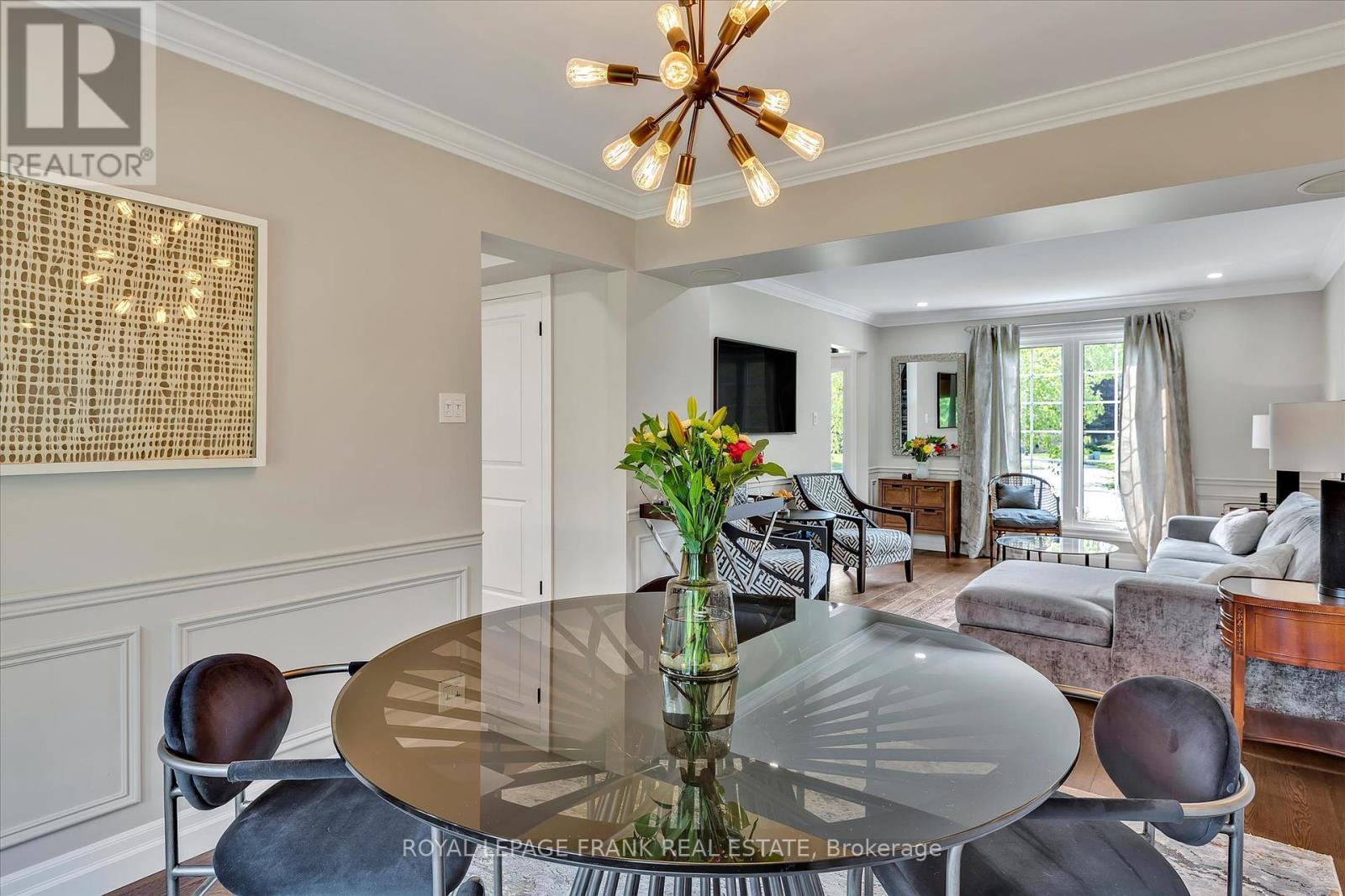 












1683 CHAMPLAIN DRIVE

,
Peterborough North (University Heights),




Ontario
K9L1W2

