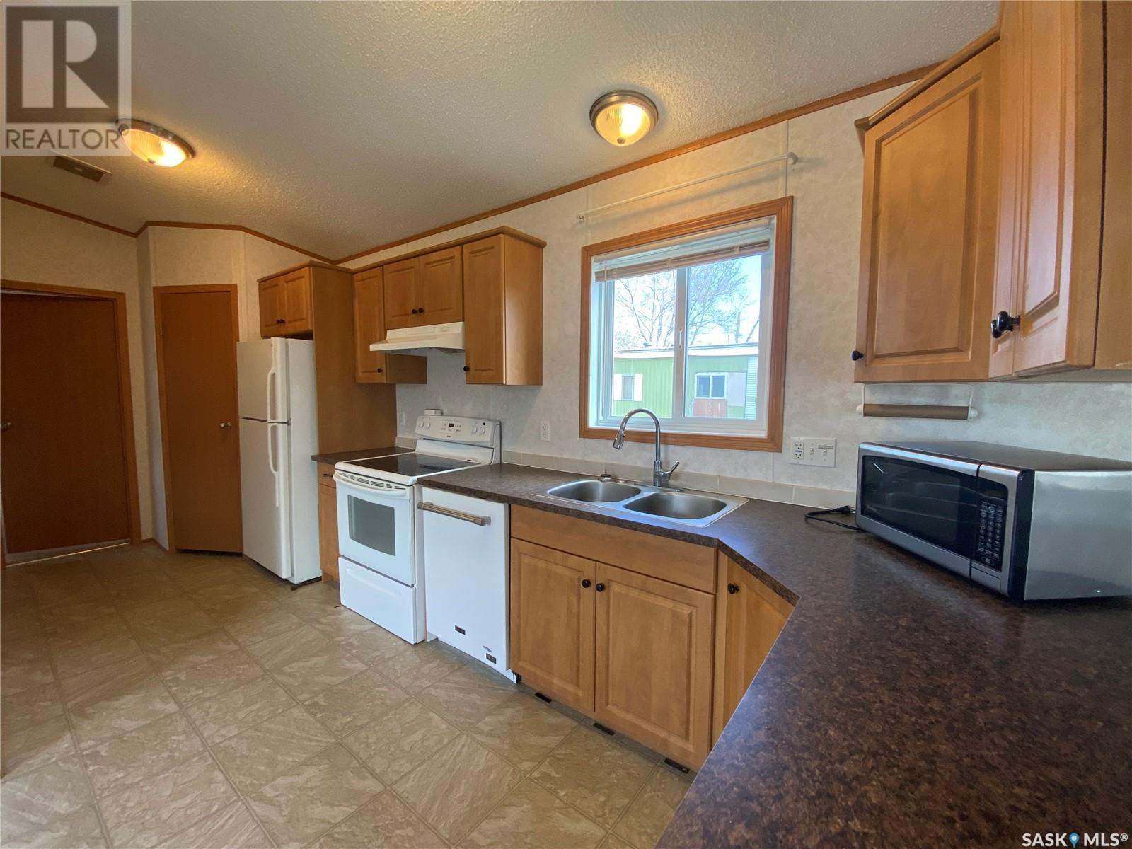 












46 Prairie Winds ESTATES

,
Kindersley,




Saskatchewan
S0L1S0

