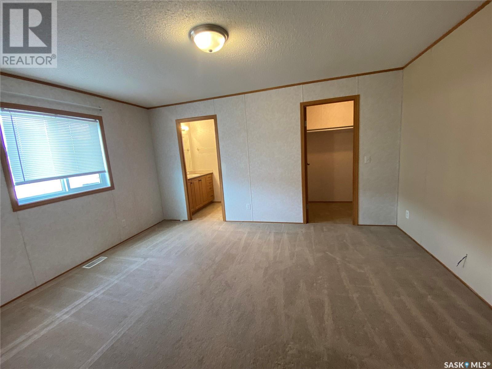 












46 Prairie Winds ESTATES

,
Kindersley,




Saskatchewan
S0L1S0

