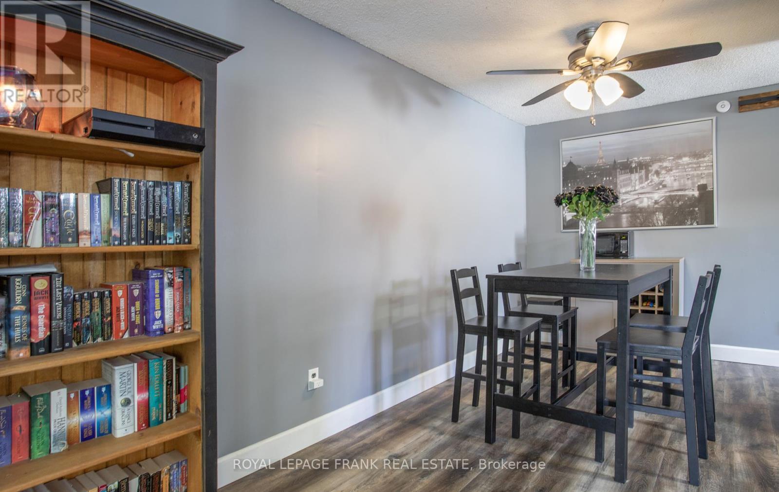 












450 SEDAN CRESCENT

,
Oshawa (Central),




Ontario
L1H3G3

