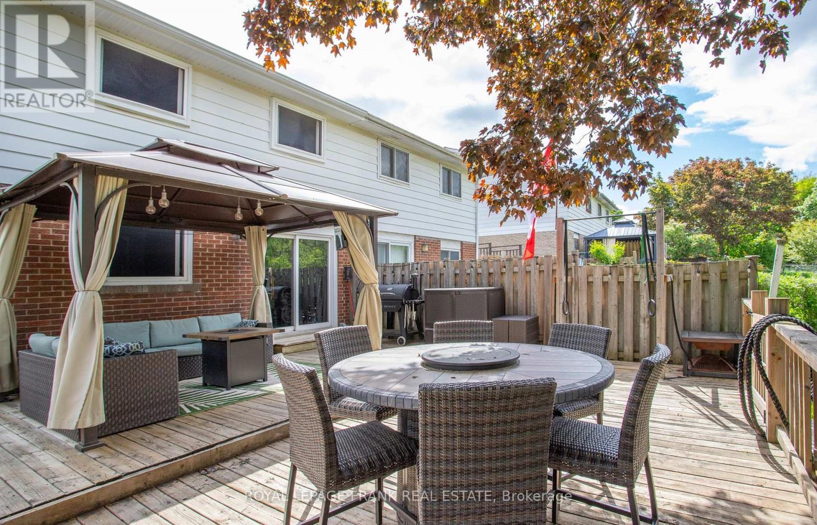 












450 SEDAN CRESCENT

,
Oshawa (Central),




Ontario
L1H3G3

