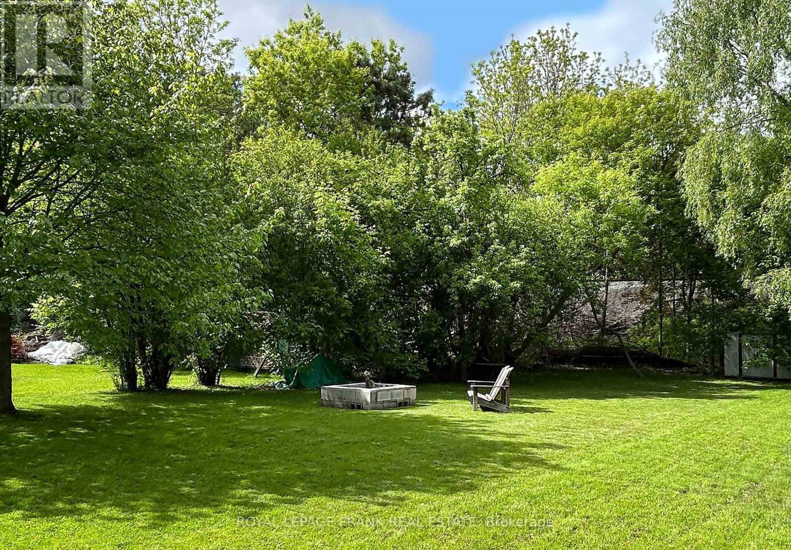 












450 SEDAN CRESCENT

,
Oshawa (Central),




Ontario
L1H3G3

