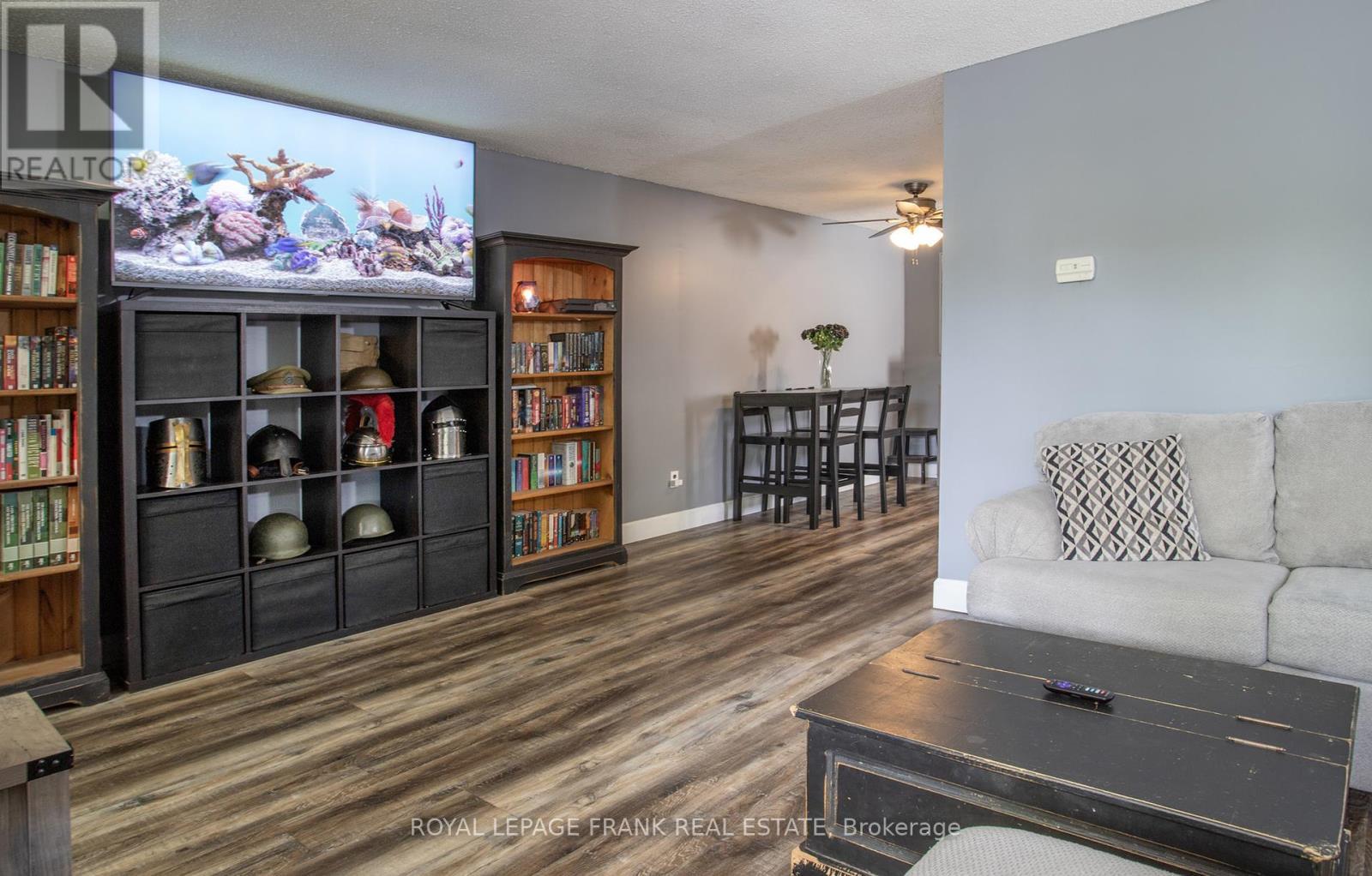 












450 SEDAN CRESCENT

,
Oshawa (Central),




Ontario
L1H3G3

