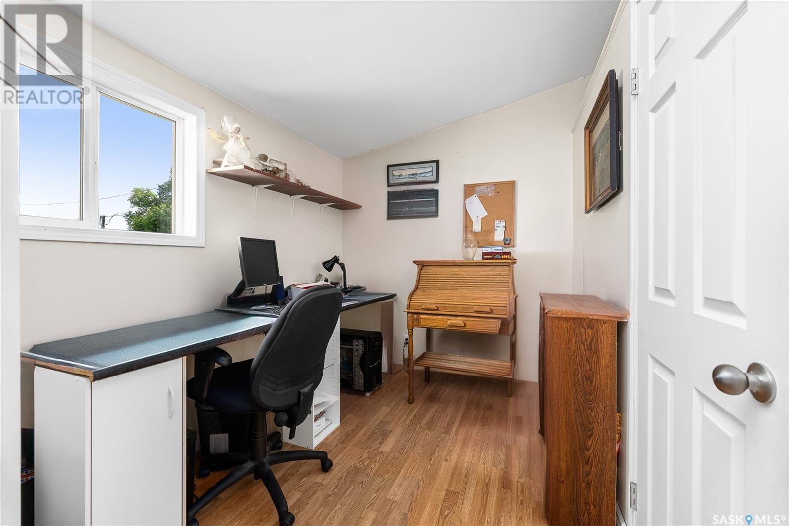












116 Larch STREET

,
Caronport,




Saskatchewan
S0H0S0


