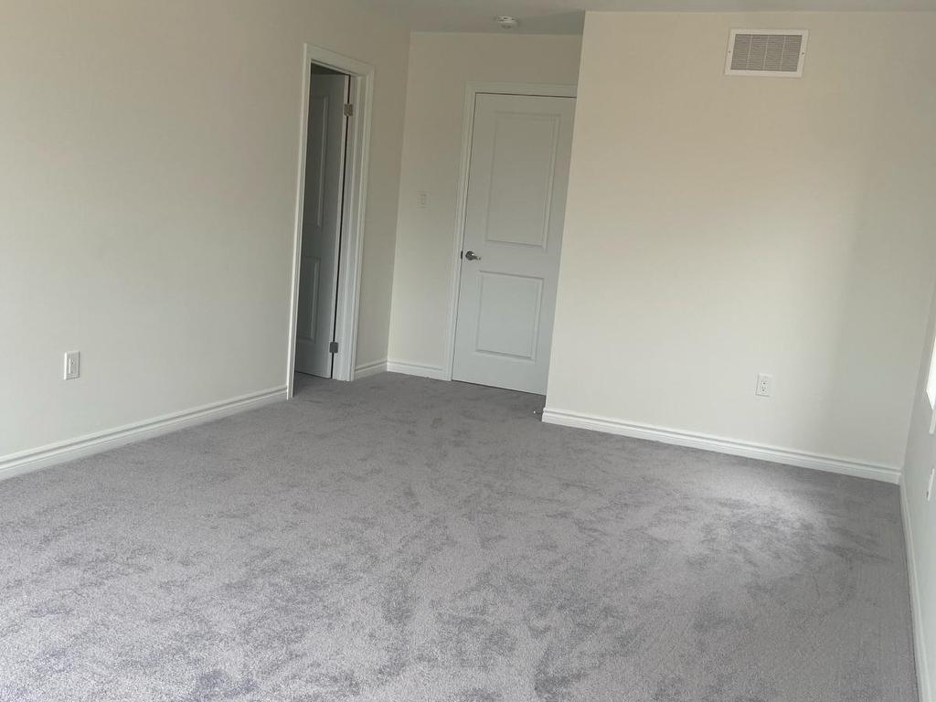 









749


Carpenter

Trail,
Peterborough North,




ON
K9K 0J3

