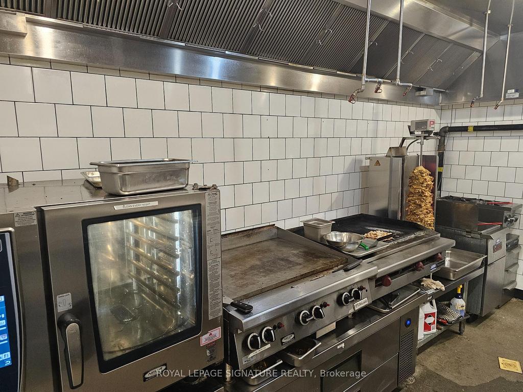 









17600


Yonge

Street,
Newmarket,




ON
L3Y 4Z1

