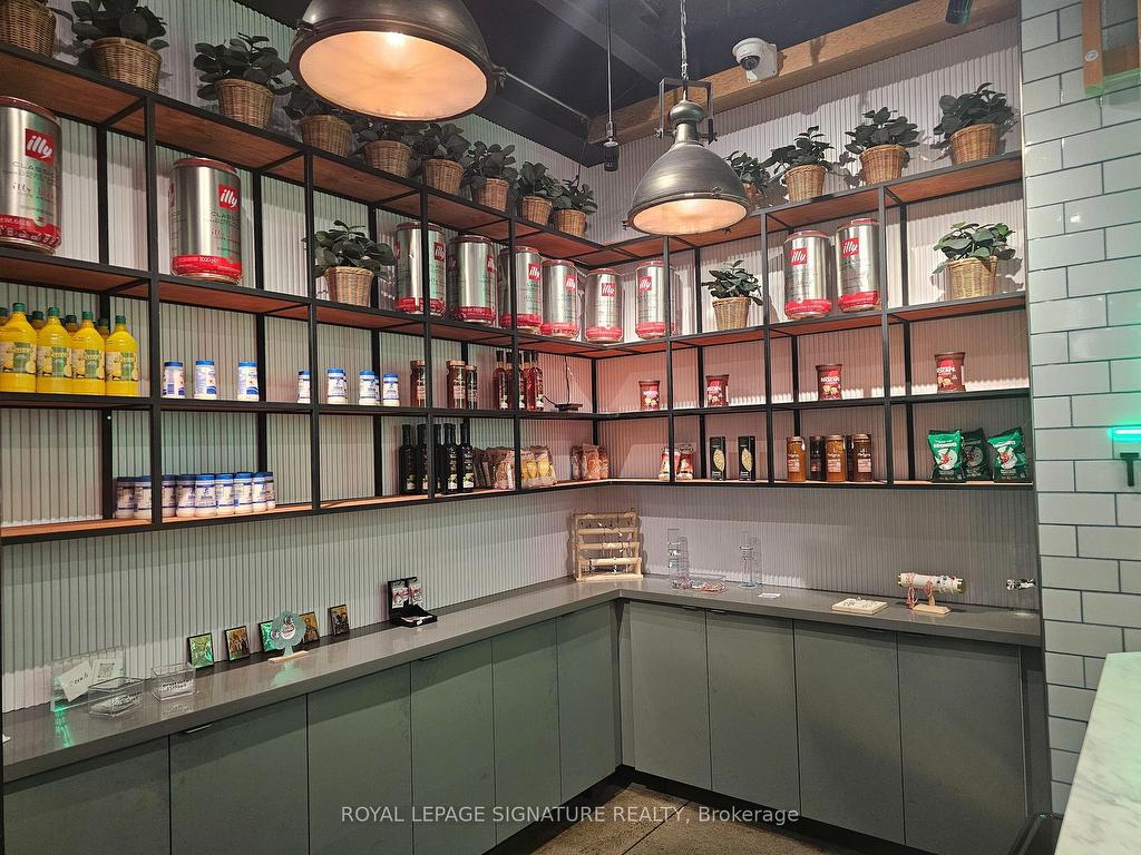









17600


Yonge

Street,
Newmarket,




ON
L3Y 4Z1

